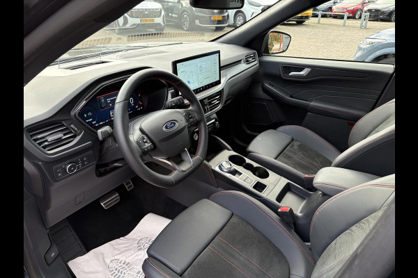 Ford Kuga 2.5 PHEV ST-Line X | 243pk | Driver Assistance Pack | Winterpack | Wegklapbare Trekhaak | Technology Pack | Agate Black Ford Kuga 2.5 PHEV ST-Line X | 243pk | Driver Assistance Pack | Winterpack | Wegklapbare Trekhaak | Technology Pack | Agate Black