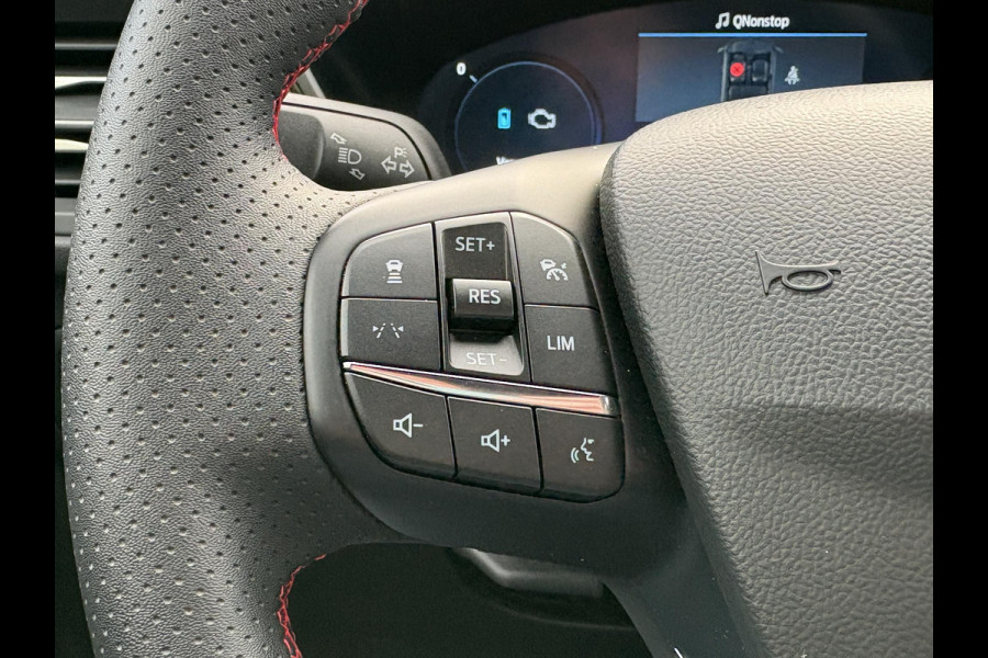 Ford Kuga 2.5 PHEV ST-Line X | 243pk | Driver Assistance Pack | Winterpack | Wegklapbare Trekhaak | Technology Pack | Agate Black Ford Kuga 2.5 PHEV ST-Line X | 243pk | Driver Assistance Pack | Winterpack | Wegklapbare Trekhaak | Technology Pack | Agate Black