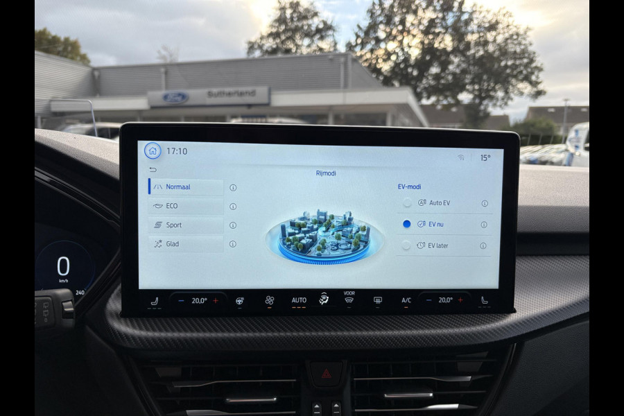 Ford Kuga 2.5 PHEV ST-Line X | 243pk | Driver Assistance Pack | Winterpack | Wegklapbare Trekhaak | Technology Pack | Agate Black Ford Kuga 2.5 PHEV ST-Line X | 243pk | Driver Assistance Pack | Winterpack | Wegklapbare Trekhaak | Technology Pack | Agate Black