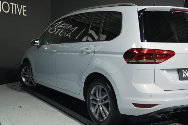 Volkswagen Touran 1.4 TSI 7p / PANODAK / ADAPT CRUISE / TREKHAAK ELEK / CAMERA Volkswagen Touran 1.4 TSI 7p / PANODAK / ADAPT CRUISE / TREKHAAK ELEK / CAMERA