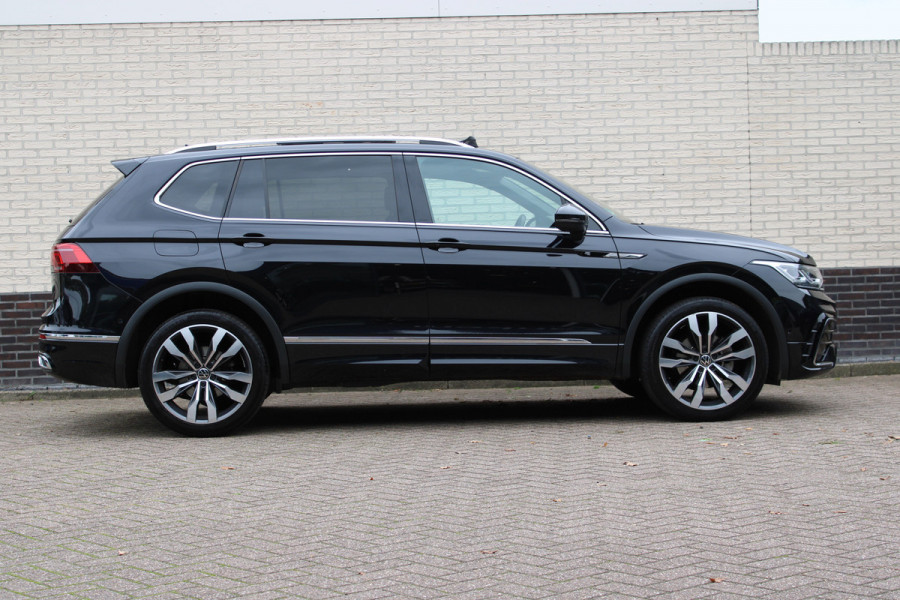 Volkswagen Tiguan Allspace 1.5 TSI R-Line 7p. | Panoramadak | Trekhaak | Navigatie | Adaptieve cruise Volkswagen Tiguan Allspace 1.5 TSI R-Line 7p. | Panoramadak | Trekhaak | Navigatie | Adaptieve cruise