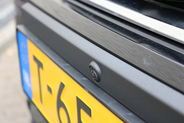 Volkswagen Tiguan Allspace 1.5 TSI R-Line 7p. | Panoramadak | Trekhaak | Navigatie | Adaptieve cruise Volkswagen Tiguan Allspace 1.5 TSI R-Line 7p. | Panoramadak | Trekhaak | Navigatie | Adaptieve cruise