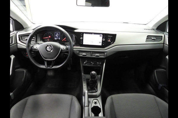 Volkswagen Polo 1.0 TSI Comfortline NAVI/AIRCO/ADAPT.CRUISE/15"LMV! Volkswagen Polo 1.0 TSI Comfortline NAVI/AIRCO/ADAPT.CRUISE/15"LMV!