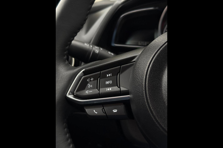 Mazda 2 1.5 e-SkyActiv-G 90 Exclusive-Line Camera CarPlay Mazda 2 1.5 e-SkyActiv-G 90 Exclusive-Line Camera CarPlay