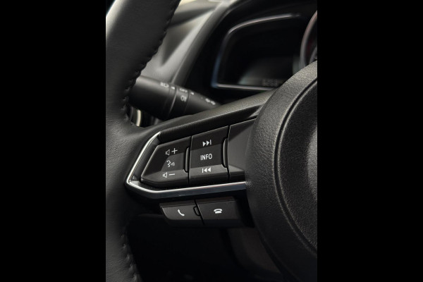 Mazda 2 1.5 e-SkyActiv-G 90 Exclusive-Line Camera CarPlay Mazda 2 1.5 e-SkyActiv-G 90 Exclusive-Line Camera CarPlay