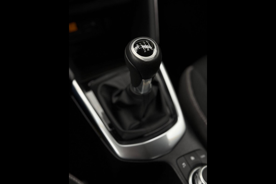 Mazda 2 1.5 e-SkyActiv-G 90 Exclusive-Line Camera CarPlay Mazda 2 1.5 e-SkyActiv-G 90 Exclusive-Line Camera CarPlay