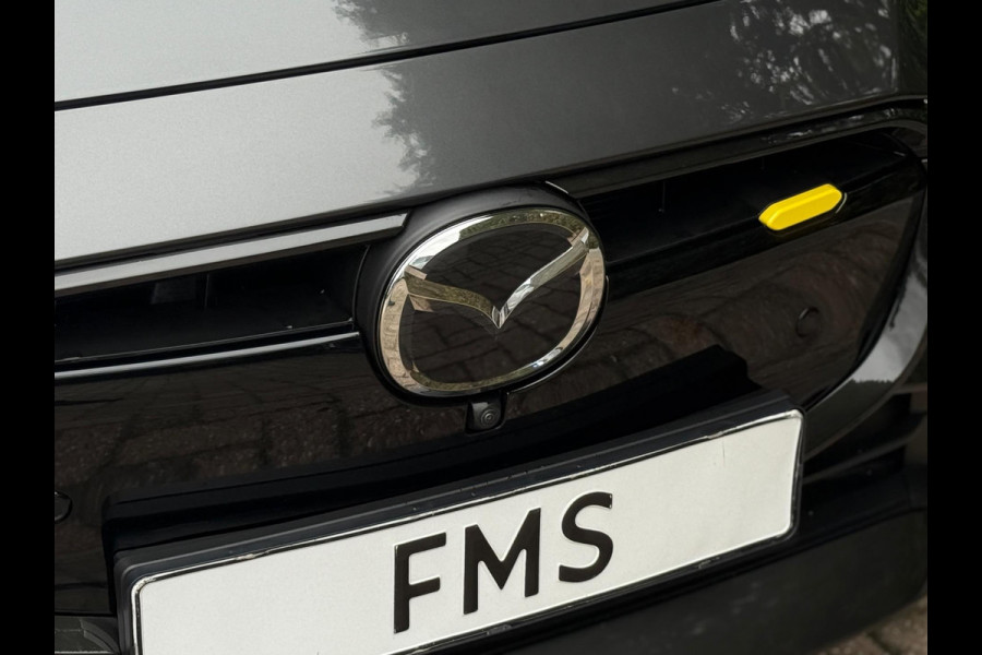 Mazda 2 1.5 e-SkyActiv-G 90 Exclusive-Line Camera CarPlay Mazda 2 1.5 e-SkyActiv-G 90 Exclusive-Line Camera CarPlay