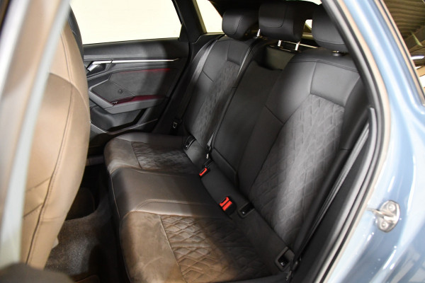 Audi A3 Sportback 2.5 TFSI RS 3 quattro Pano/Sfeer/Matrix/Keyless