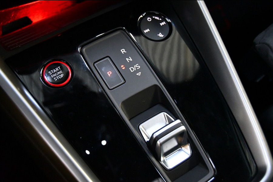 Audi A3 Sportback 2.5 TFSI RS 3 quattro Pano/Sfeer/Matrix/Keyless