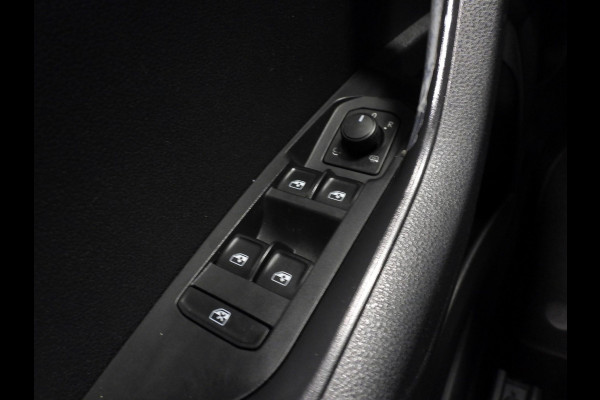 Škoda Karoq 1.0 TSI Ambition NAVI/CAMERA/CLIMA/LED/16"LMV!