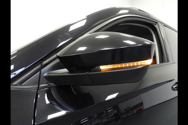 Škoda Karoq 1.0 TSI Ambition NAVI/CAMERA/CLIMA/LED/16"LMV!