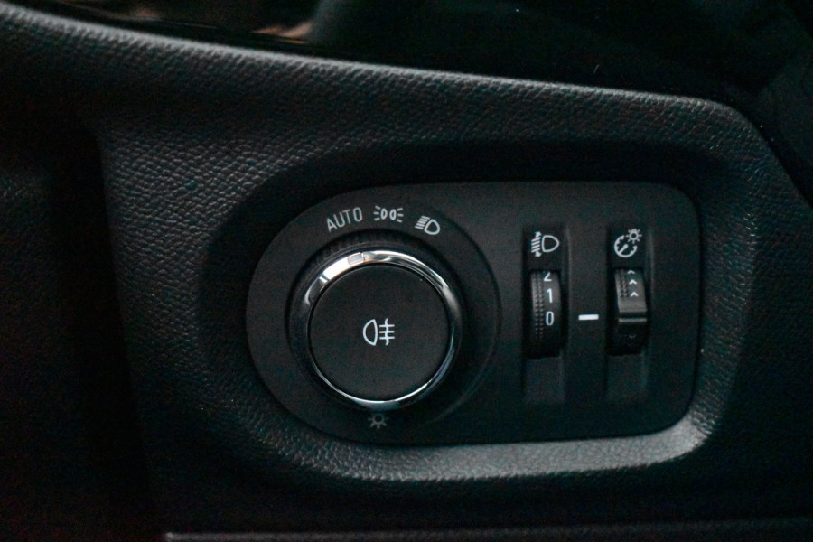 Opel Corsa 1.2 EDITION CRUISE/AIRCO/CARPLAY Opel Corsa 1.2 EDITION CRUISE/AIRCO/CARPLAY