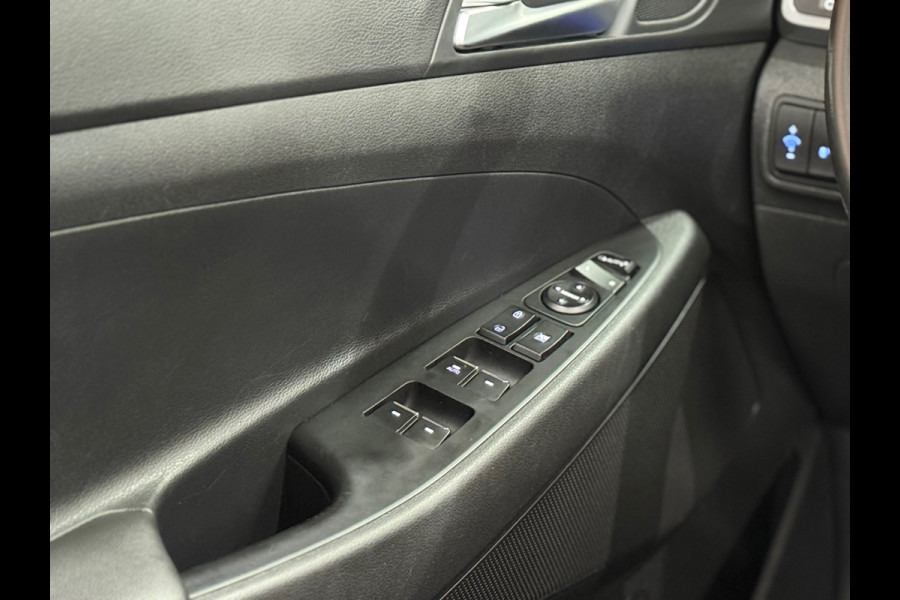 Hyundai Tucson 1.6 T-GDi Premium 4WD Automaat | Pano | Winterpakket | 19' inch | Leder | Keyless | Camera | LED