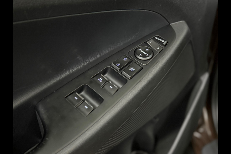 Hyundai Tucson 1.6 T-GDi Premium 4WD Automaat | Pano | Winterpakket | 19' inch | Leder | Keyless | Camera | LED