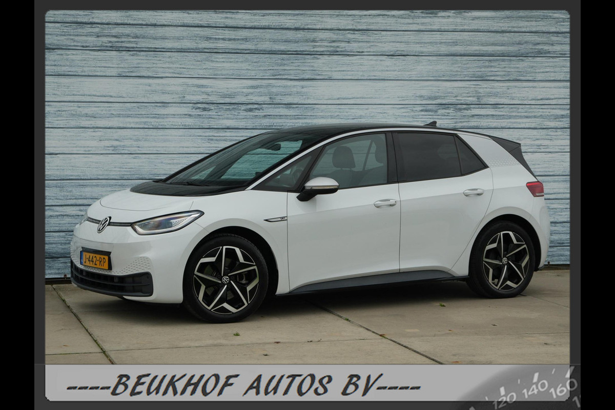 Volkswagen ID.3 First Plus 58 kWh Carplay Cruise Soh 91.8% Volkswagen ID.3 First Plus 58 kWh Carplay Cruise Soh 91.8%