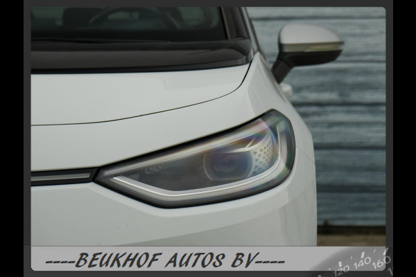 Volkswagen ID.3 First Plus 58 kWh Carplay Cruise Soh 91.8% Volkswagen ID.3 First Plus 58 kWh Carplay Cruise Soh 91.8%