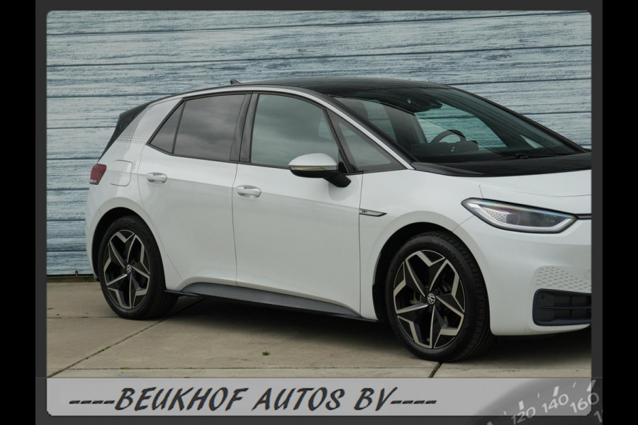 Volkswagen ID.3 First Plus 58 kWh Carplay Cruise Soh 91.8% Volkswagen ID.3 First Plus 58 kWh Carplay Cruise Soh 91.8%