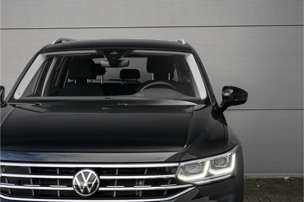Volkswagen Tiguan 1.5 TSI Life Elegance ACC Winter Pack Suzuka 19" Trekhaak Volkswagen Tiguan 1.5 TSI Life Elegance ACC Winter Pack Suzuka 19" Trekhaak