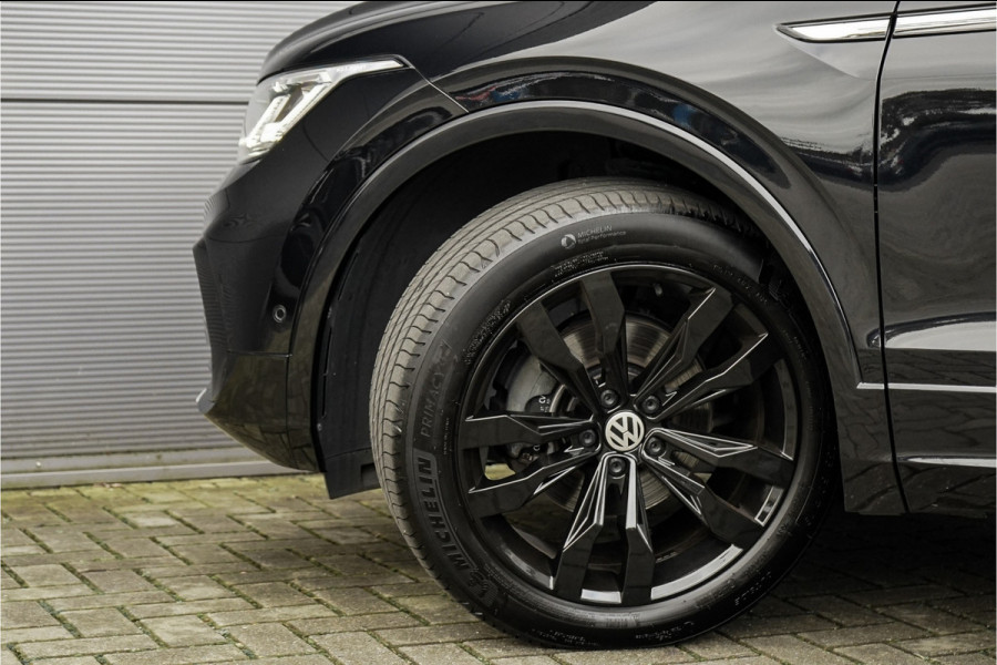 Volkswagen Tiguan 1.5 TSI Life Elegance ACC Winter Pack Suzuka 19" Trekhaak Volkswagen Tiguan 1.5 TSI Life Elegance ACC Winter Pack Suzuka 19" Trekhaak