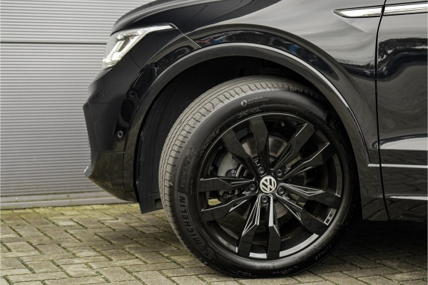 Volkswagen Tiguan 1.5 TSI Life Elegance ACC Winter Pack Suzuka 19" Trekhaak Volkswagen Tiguan 1.5 TSI Life Elegance ACC Winter Pack Suzuka 19" Trekhaak