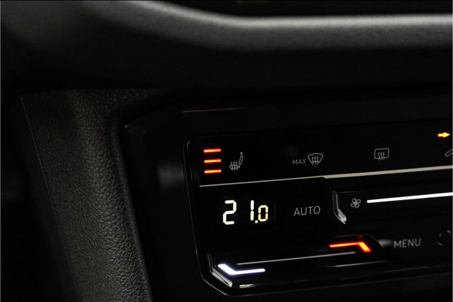 Volkswagen Tiguan 1.5 TSI Life Elegance ACC Winter Pack Suzuka 19" Trekhaak Volkswagen Tiguan 1.5 TSI Life Elegance ACC Winter Pack Suzuka 19" Trekhaak