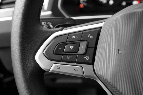 Volkswagen Tiguan 1.5 TSI Life Elegance ACC Winter Pack Suzuka 19" Trekhaak Volkswagen Tiguan 1.5 TSI Life Elegance ACC Winter Pack Suzuka 19" Trekhaak