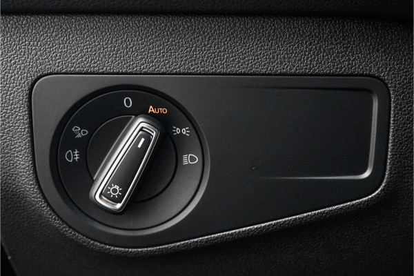 Volkswagen Tiguan 1.5 TSI Life Elegance ACC Winter Pack Suzuka 19" Trekhaak Volkswagen Tiguan 1.5 TSI Life Elegance ACC Winter Pack Suzuka 19" Trekhaak