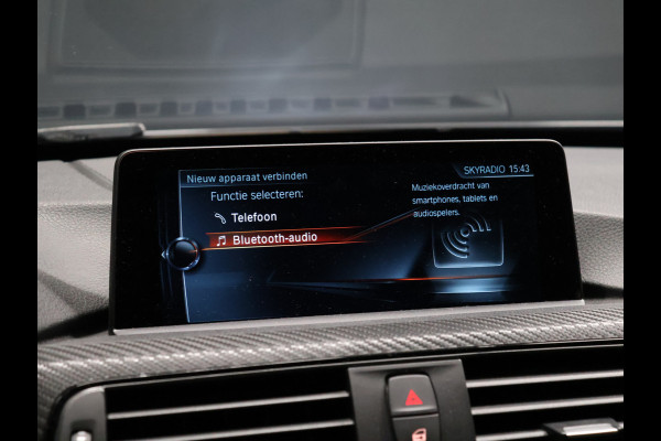 BMW 3-serie 330i Centennial Executive M Sport [GROOT NAVIGATIE, TREKHAAK, ALCANTARA SPORTSTOELEN, SPORTSTUUR, PDC V+A, BLUETOOTH, CLIMATE CONTROL, NIEUWSTAAT]