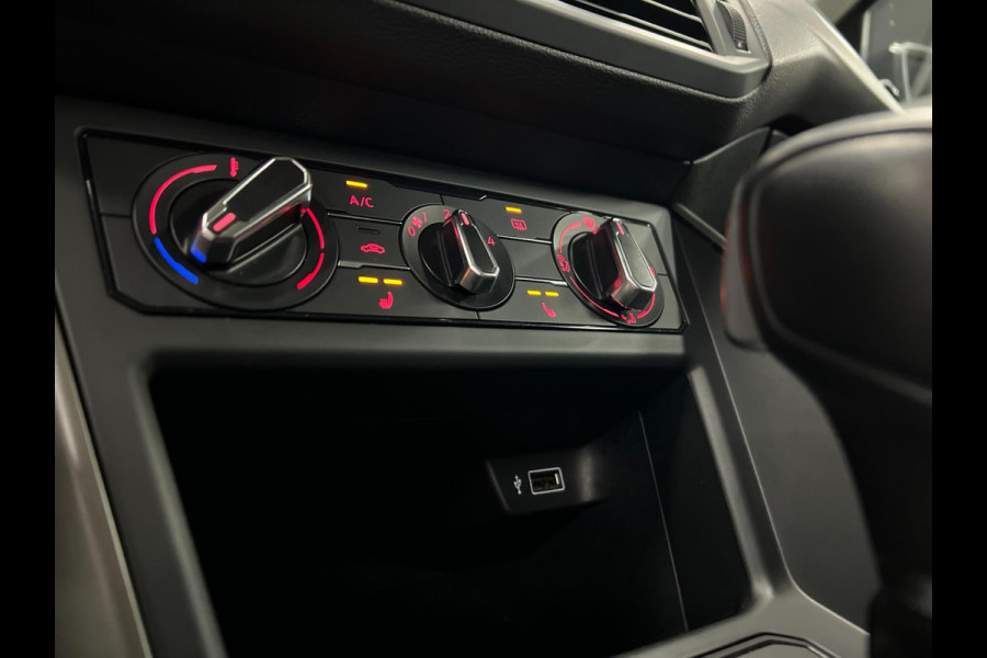 Volkswagen Polo 1.0 TSI | PDC | Stoelverwarming | Carplay |