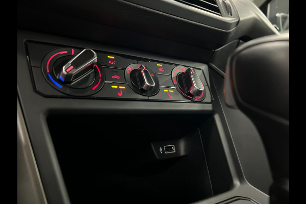 Volkswagen Polo 1.0 TSI | PDC | Stoelverwarming | Carplay |