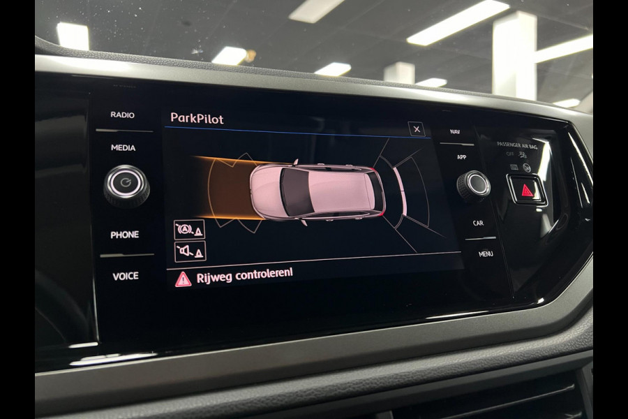Volkswagen Polo 1.0 TSI | PDC | Stoelverwarming | Carplay |