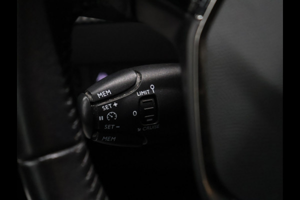 Peugeot 208 1.2 PureTech Active [CRUISE CONTROL, APPLE CARPLAY, ANDROID AUTO, AIRCONDITIONING, NAVIGATIE, NIEUWSTAAT]