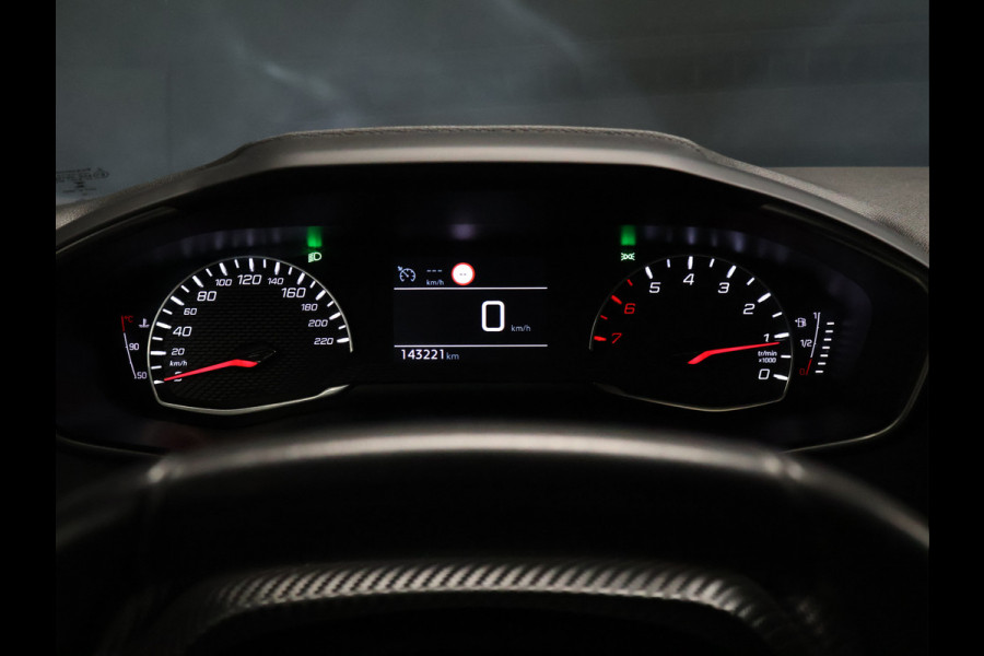 Peugeot 208 1.2 PureTech Active [APPLE CARPLAY, ANDROID, CRUISE, LANE ASSIST, PDC ACHTER, CLIMATE, NIEUWSTAAT]