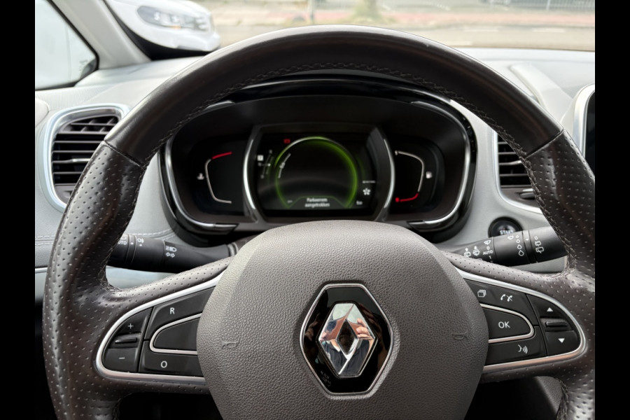 Renault Espace 1.6 dCi Initiale Paris 7 persoons