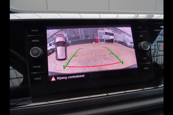 Volkswagen Polo 1.5 TSI Highline Business R * PANORAMADAK * VIRTUAL * CARPLAY !! Volkswagen Polo 1.5 TSI Highline Business R * PANORAMADAK * VIRTUAL * CARPLAY !!