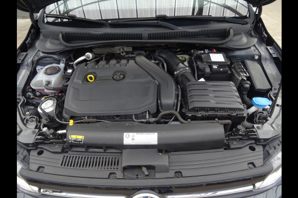 Volkswagen Polo 1.5 TSI Highline Business R * PANORAMADAK * VIRTUAL * CARPLAY !! Volkswagen Polo 1.5 TSI Highline Business R * PANORAMADAK * VIRTUAL * CARPLAY !!