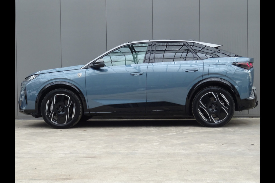 Peugeot E-3008 GT Avantage 210 73 kWh * WARMTEPOMP * 4 SEIZOENSBANDEN !! Peugeot E-3008 GT Avantage 210 73 kWh * WARMTEPOMP * 4 SEIZOENSBANDEN !!