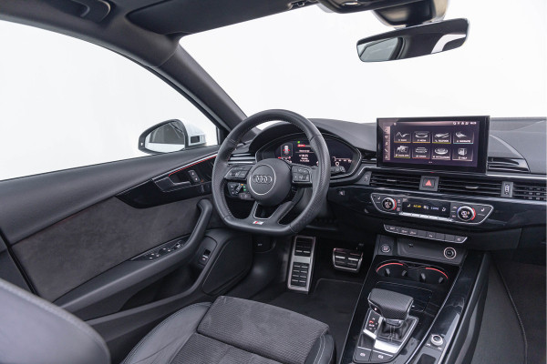 Audi A4 Avant 45 TDI 231pk Quattro S-line Pano Matrix Trekhaak ACC 19''