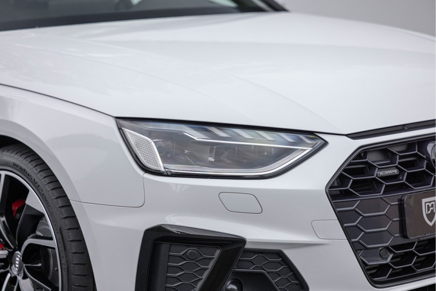 Audi A4 Avant 45 TDI 231pk Quattro S-line Pano Matrix Trekhaak ACC 19''