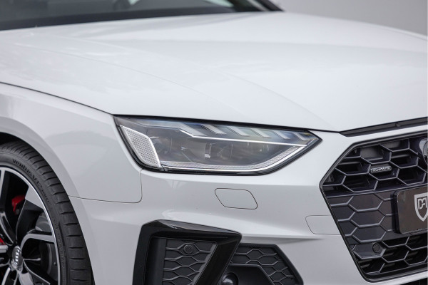 Audi A4 Avant 45 TDI 231pk Quattro S-line Pano Matrix Trekhaak ACC 19''