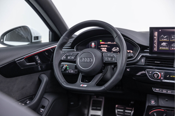 Audi A4 Avant 45 TDI 231pk Quattro S-line Pano Matrix Trekhaak ACC 19''