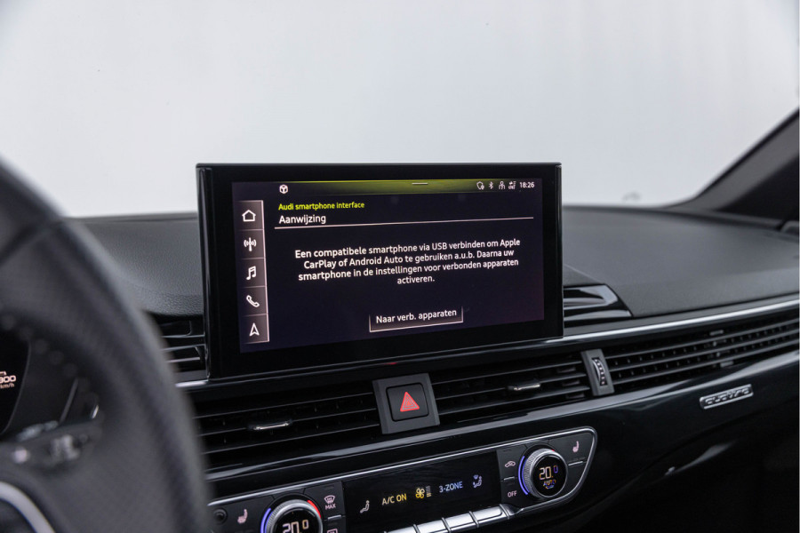 Audi A4 Avant 45 TDI 231pk Quattro S-line Pano Matrix Trekhaak ACC 19''