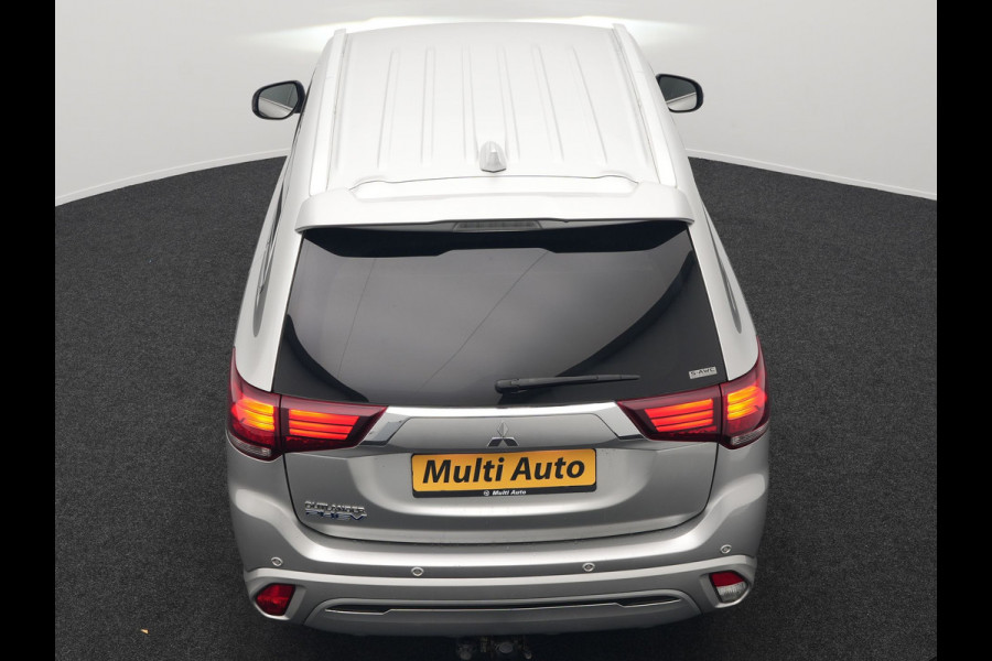 Mitsubishi Outlander 2.4 Intense+ Plug In Hybrid 225pk Dealer O.H PHEV | Trekhaak Af Fabriek | 360 Camera | Lederen Sportstoelen Verwarmd | Apple Carplay | Blis | Cruise Control | Navigatie | Keyless | DAB | 18" L.M |