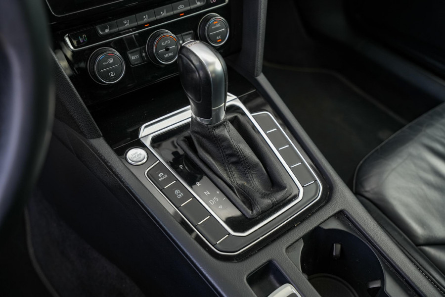 Volkswagen Arteon 2.0 TDI Elegance Business Panoramadak HeadUp Adapt. Cruise Dynaudio Keyless Leer Ergo 19''LM