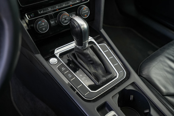 Volkswagen Arteon 2.0 TDI Elegance Business Panoramadak HeadUp Adapt. Cruise Dynaudio Keyless Leer Ergo 19''LM