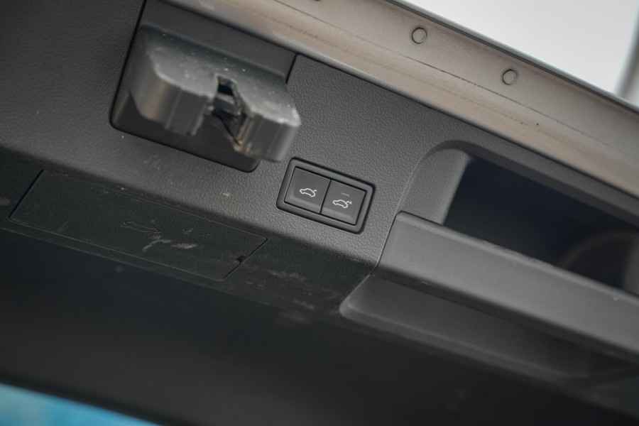 Volkswagen Arteon 2.0 TDI Elegance Business Panoramadak HeadUp Adapt. Cruise Dynaudio Keyless Leer Ergo 19''LM