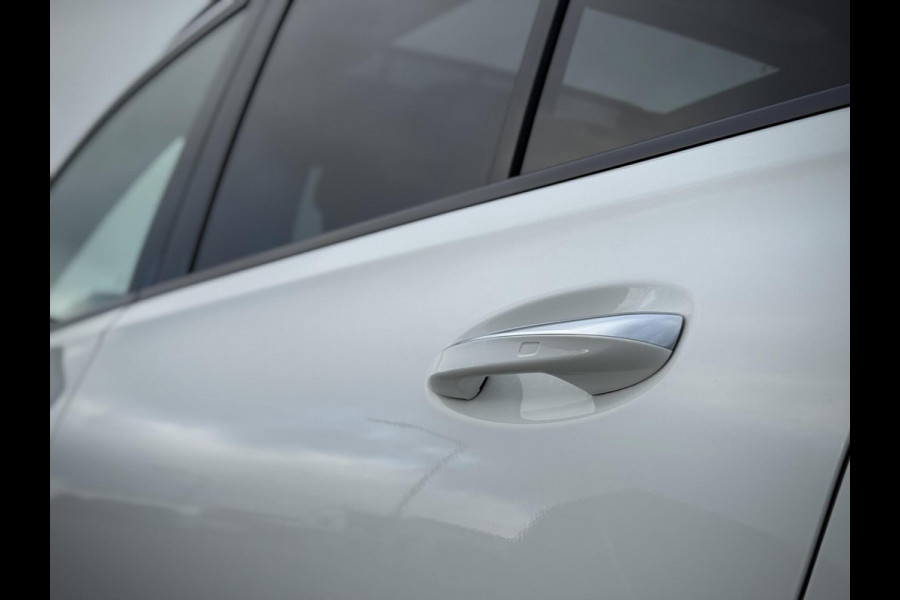 Mercedes-Benz GLE 400 e 4MATIC AMG Panoramadak|Burmester®|Camera 360°|Keyless|Head-up|Luchtvering|Stuurverw.