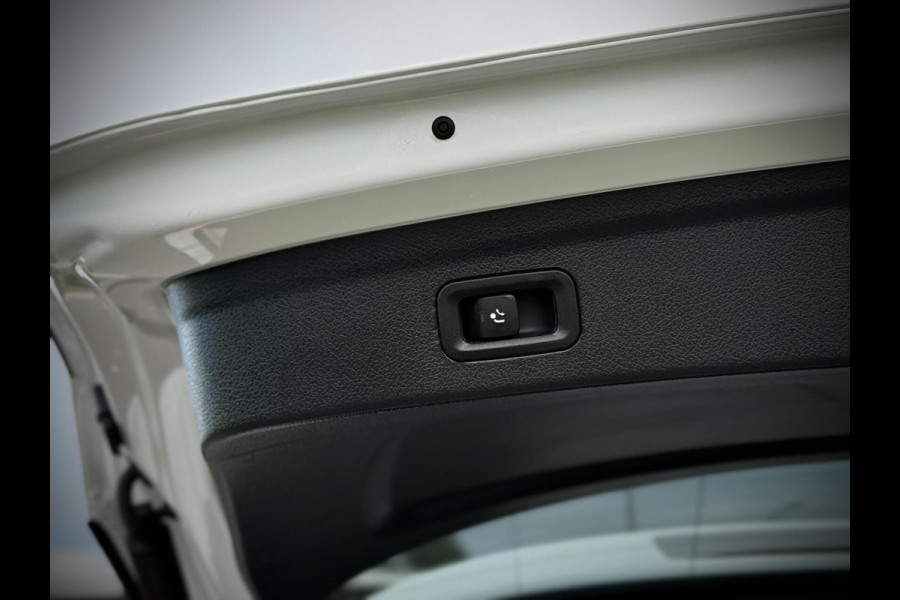 Mercedes-Benz GLE 400 e 4MATIC AMG Panoramadak|Burmester®|Camera 360°|Keyless|Head-up|Luchtvering|Stuurverw.