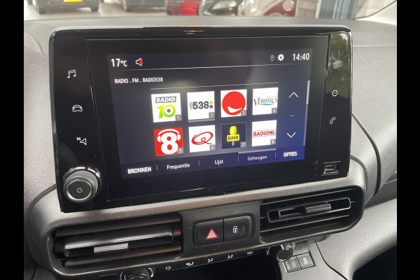 Opel Combo Tour 1.2 Turbo L1H1 Edition Airco - Cruise control - Parkeer sensoren achter - MF stuurwiel -  Apple carplay/Android auto - Bluetooth - Zijschuifdeur L+R Opel Combo Tour 1.2 Turbo L1H1 Edition Airco - Cruise control - Parkeer sensoren achter - MF stuurwiel -  Apple carplay/Android auto - Bluetooth - Zijschuifdeur L+R