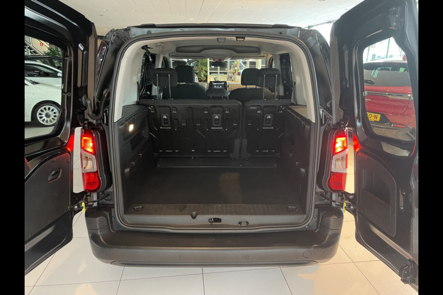 Opel Combo Tour 1.2 Turbo L1H1 Edition Airco - Cruise control - Parkeer sensoren achter - MF stuurwiel -  Apple carplay/Android auto - Bluetooth - Zijschuifdeur L+R Opel Combo Tour 1.2 Turbo L1H1 Edition Airco - Cruise control - Parkeer sensoren achter - MF stuurwiel -  Apple carplay/Android auto - Bluetooth - Zijschuifdeur L+R
